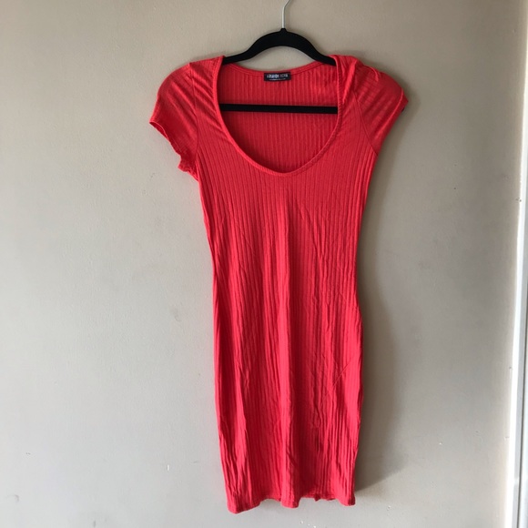 Fashion Nova Dresses & Skirts - Fashion Nova Ribbed Short Sleeve Bodycon Dress